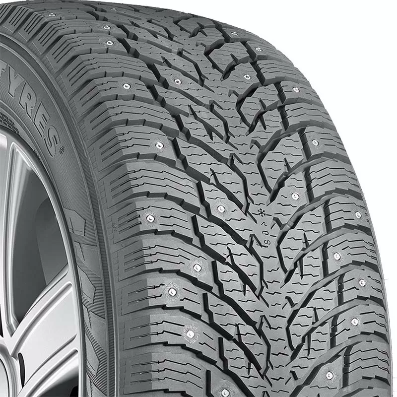 タイヤ 195/70 R15 - タイヤ、ホイール